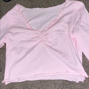 Cute light pink cropped long sleeve top never worn